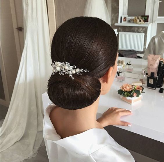 Time to Tie the Knot! 5 Tied Hairstyles for Brides - HairMNL